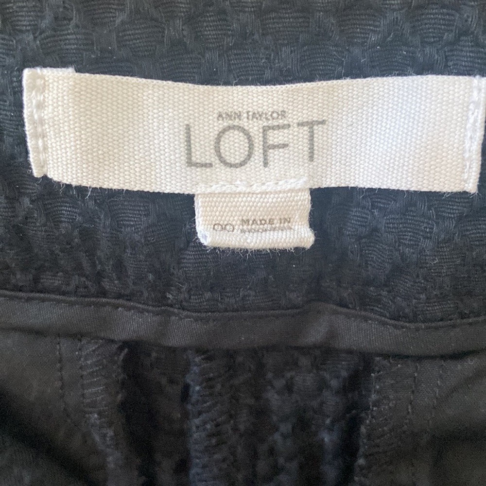 5/$10 Loft black cotton shorts Women’s size 00 - Picture 3 of 8
